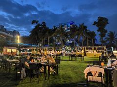 -JW万豪厨房餐厅·滨海草坪烧烤·海鲜·海景(三亚绿发山海天JW万豪酒店)