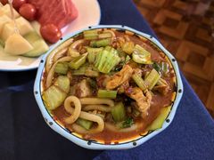 鸡肉芹菜炒米粉-伊带伊路新疆美食府(呼家楼店)