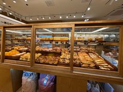 -小飞象面包公社(珠江路金鹰店)
