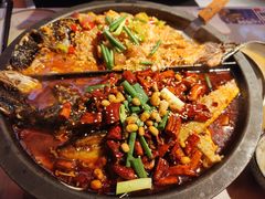 -鸣记脆皮烤鱼(三八广场店)