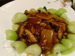 -闫府私房菜(经四路万达店)