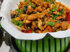 青椒紫苏牛蛙-蛙蛙叫·干锅年代(钻石广场店)