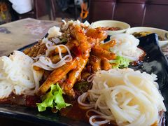 辣鸡爪拌面-妈妈手(山大总店)