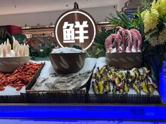 -享遇.锅姥姥牛排海鲜自助(小寨店)