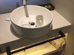 -西安大雁塔科技大学地铁站亚朵酒店