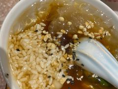甜酒冰粉-怪噜范·老贵阳街头名小吃(汇金星力城店)