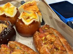 -红跑车蛋糕世界(网巾市店)