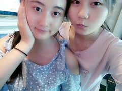 -自由港量贩KTV(西苑路店)