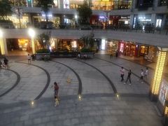 -浦江城市生活广场(江月路店)