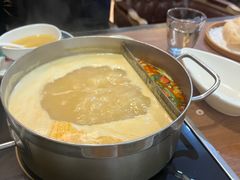 -樾餐厅泰式海鲜火锅(民歌湖店)