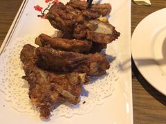 蒜香排骨-果城龙凤瓦罐煨汤馆(新豪天地店)