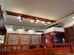 大堂-毛毛熏肉•东北菜老字号(大安街店)