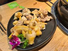 -一朵菌·野生菌探索家火锅(南亚店)