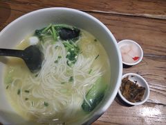 -茶花妹子云南餐厅(传媒大学店)
