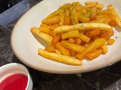 -LESCEDARS Brasserie Bistro香柏树