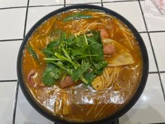 -肥汁米蘭香港米线(长宁来福士店)