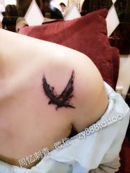 iphone_upload_pic-周忆刺青原创设计定制