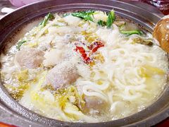 -周鱼小馆石锅酸菜鱼(活力汇店)