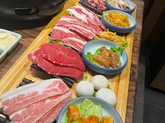 -明洞阿姨·韩式酱蟹烤肉·创意料理(三元桥店)