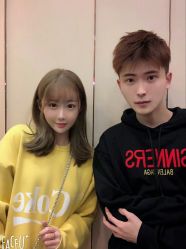 -专业烫发染发接发