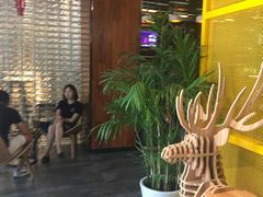 -艾豪森酒店(西安大雁塔大唐不夜城店)