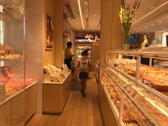 -好利来(东四店)
