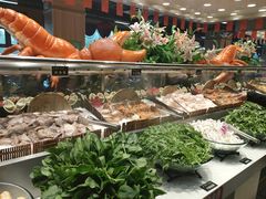 -新艺自助美食城(中山路店)