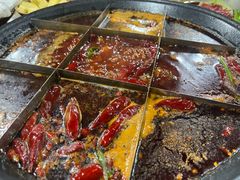 -正南齊北重庆老火锅(光华村直营店)