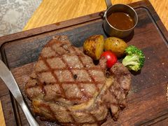 谷饲厚切肉眼扒配薯菜-森Some Fusion(荔湾店)