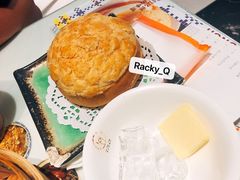 -新大咀港式茶餐厅(宝山万达店)
