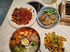 -小金牛海鲜烧烤