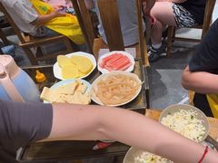 -肖肖酸萝卜鱼火锅(总店)