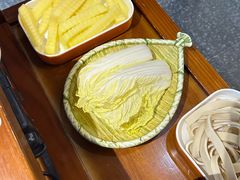 -乡土黄·鲜牛肉火锅·小龙虾(兴业街店)