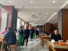 大堂-吾穆勒蓬灰牛肉面·清真(北滨河中路店)