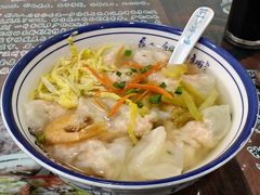 虾肉馄饨-长人馄饨铺(解放街店)