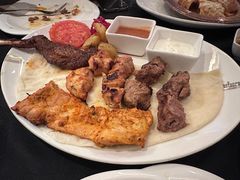 艾菲斯单人烤肉拼盘-Efes Turkish & Mediterranean Cuisine 艾菲斯餐厅(陆家嘴店)