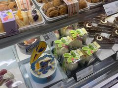 -皇冠幸福里动物奶油生日蛋糕(中山大道二中店)