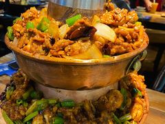 铜炉芋儿蛙-炉小二铜锅牛蛙•川湘菜(三里屯店)