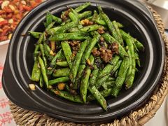 -堂瓦里·33年传统赣菜(第一街区店)