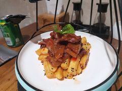-东来菜馆•手抓海鲜家常菜•海鲜锅贴(鸽子窝店)
