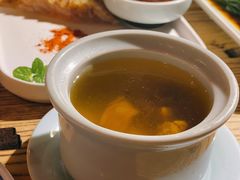 一盅特别的鸡汤-听香·678茶铺(猛追湾店)
