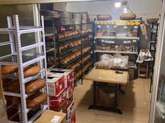 -秀云俄罗斯列巴屋(军星小区店)