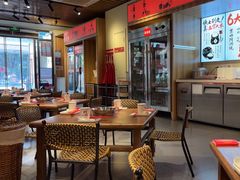 -阿润打边炉·鲜切鸡煲(华漕店)