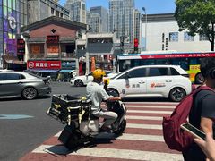 -万泊酒店(长沙五一广场国金中心店)