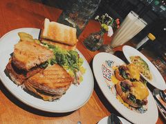 -JINNS锦时 steak&pizza(浸信会礼拜堂旧址店)
