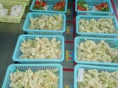 自助取餐区-皇宫大酒店