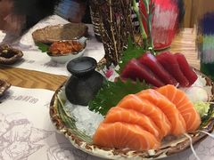 三文鱼和金枪鱼刺身-林妈妈村·日式料理(宝山万达店)