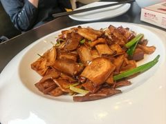 -老牌坊鲁菜名店(聊城美食岛店)