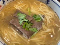 -十二忠手拉面(燎原街店)