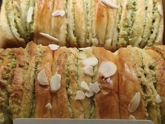 -君之狮子山·轻糖烘焙(松江印象城店)